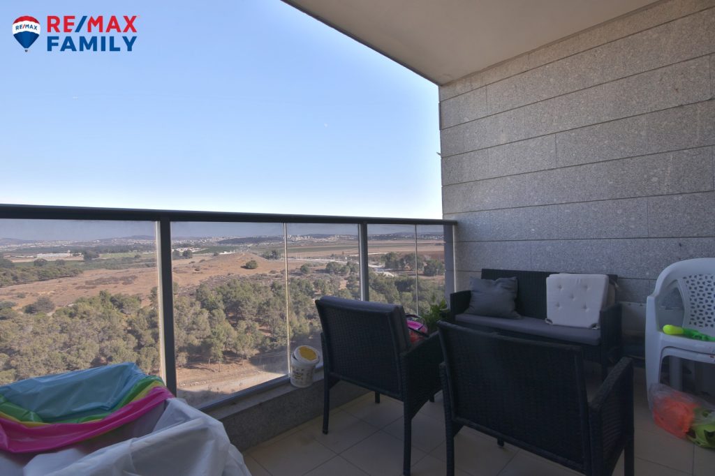 5b2e8a11-5084-472b-b758-34937d239d68