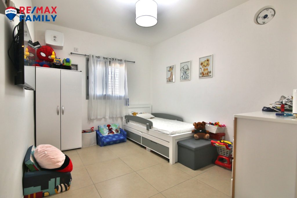 6f27736c-25f7-4b5f-a85a-92c266c52547