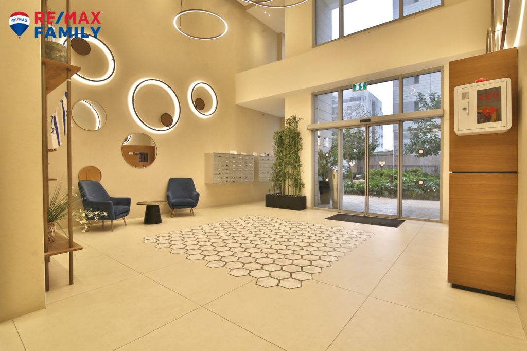 7cf92fe9-7039-43eb-be0a-a89f4f44cc25