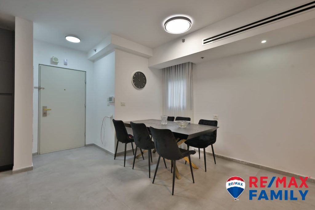 cf5bcc08-1cb0-4b25-882b-6976d1262500